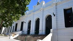 Docentes universitarios convocan a un paro nacional del 1 al 6 de diciembre Docentes universitarios convocan a un paro nacional del 1 al 6 de diciembre