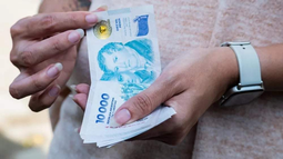 Confirman la fecha de pago de sueldos para empleados municipales de la Capital Confirman la fecha de pago de sueldos para empleados municipales de la Capital