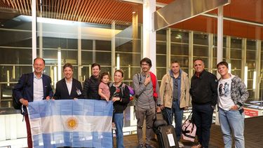 regresaron al pais los diplomaticos argentinos expulsados de venezuela