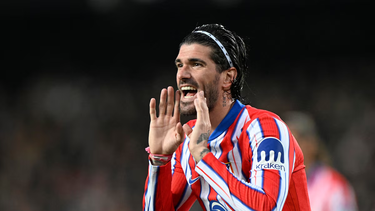 Atlético de Madrid empató 4-4 con el Barcelona en la ida de la semifinal de la Copa del Rey
