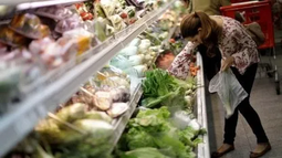 Los alimentos presionan y proyectan una inflación cercana al 3%