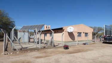 Una mujer sufrió quemaduras al explotar la cocina de una escuela