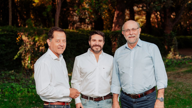 Javier Espinoza junto a los integrantes de la fórmula gubernamental de Fama y Ávila.&nbsp;