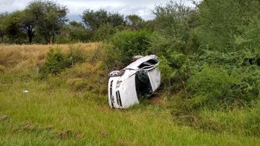 Impresionante vuelco en ruta 38