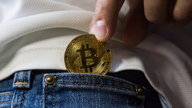 El ahorro argentino migró del billete verde al BTC. La lógica sigue siendo la misma