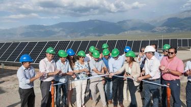 Corpacci inauguró un parque solar en Saujil