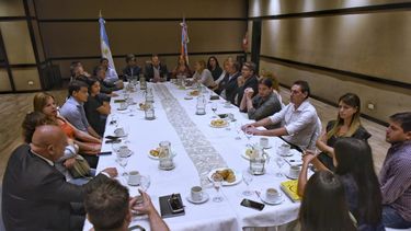 legisladores se reunieron con representantes de la justicia