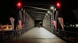 Inauguraron la puesta en valor del Puente de Hierro