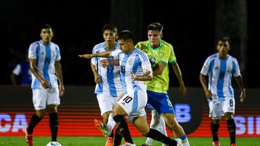 Cierre. Argentina y Ecuador se enfrentan en la quinta fecha para cumplir con el fixture.