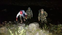 Rescataron a un hombre que sufrió un accidente en un paraje