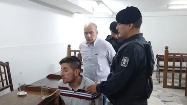 Condenas de cinco y seis años de prisión por el asalto a un remisero