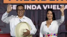 Elecciones en Perú: Keiko Fujimori y Roberto Sánchez se disputan voto a voto el conteo de boletas Elecciones en Perú: Keiko Fujimori y Roberto Sánchez se disputan voto a voto el conteo de boletas