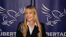 Karen Reichardt admitió que no leyó la Constitución ni el reglamento de Diputados: Es largo y tedioso Karen Reichardt admitió que no leyó la Constitución ni el reglamento de Diputados: Es largo y tedioso