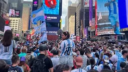 La Argentina copó Times Square con un banderazo multitudinario