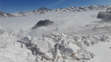 estuvieron cuatro dias varados en la cordillera y fueron rescatados por trabajadores mineros