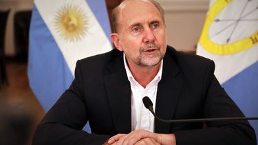el gobernador de santa fe tiene coronavirus: ?me encuentro bien?