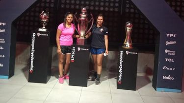 dos futbolistas de los altos se prueban en excursionistas