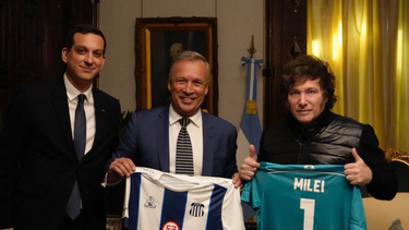 el presidente de talleres, andres fassi se reunio con javier milei en la casa rosada