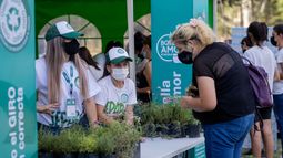 Eco Canje en la plaza 9 de Julio