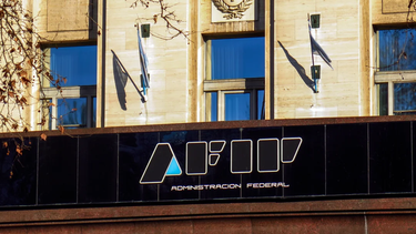 El Gobierno anunció la disolución de la AFIP