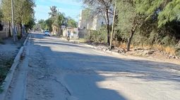 La avenida Enrique Ocampo en Pozo El Mistol está dañada