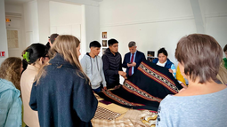 Artesanos de la Ruta del Telar se capacitan en Francia en diseño y oficios textiles Artesanos de la Ruta del Telar se capacitan en Francia en diseño y oficios textiles