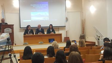 Con el lema “Geología: un nexo entre el conocimiento y el desarrollo”, el programa de actividades comenzó el martes y finalizará mañana al mediodía.