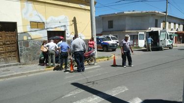 Un motociclista derrapó en Villa Dolores