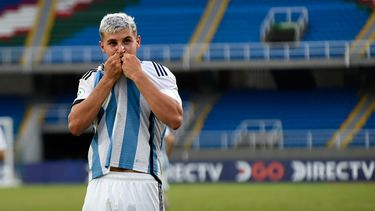 Argentina le ganó 1-0 a Perú y conserva la esperanza