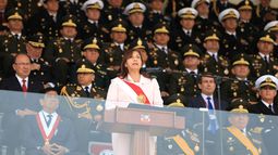 Complicada. la presidenta admitió que protegió hasta donde pudo al expresidente castillo.