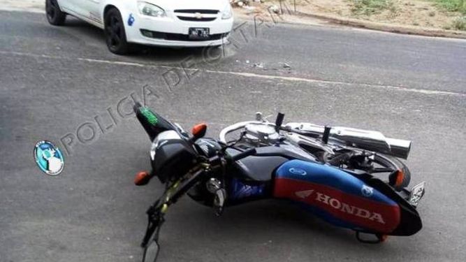 Motociclista herido tras un choque en la zona norte