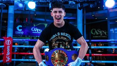 agüero y romero, ternados a boxeadores del ano