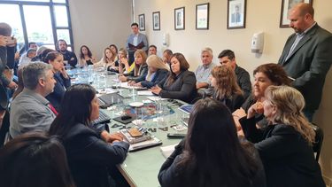 Los diputados y las ministras debaten el conflicto Salud.&nbsp; 