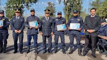 acto de reconocimiento a efectivos policiales