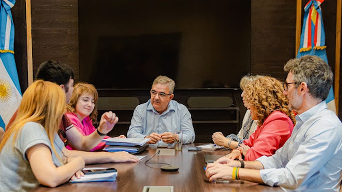 Nuevo acuerdo salarial con docentes