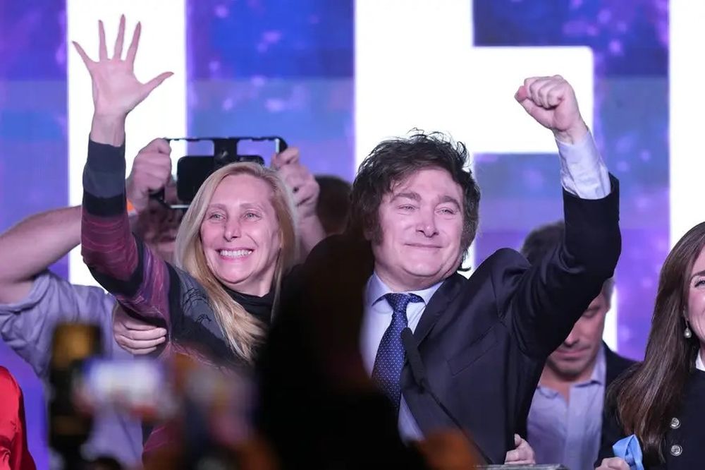 Fenómeno. Con alrededor de 7 millones de votos, Javier Milei fue el precandidato presidencial más votado.