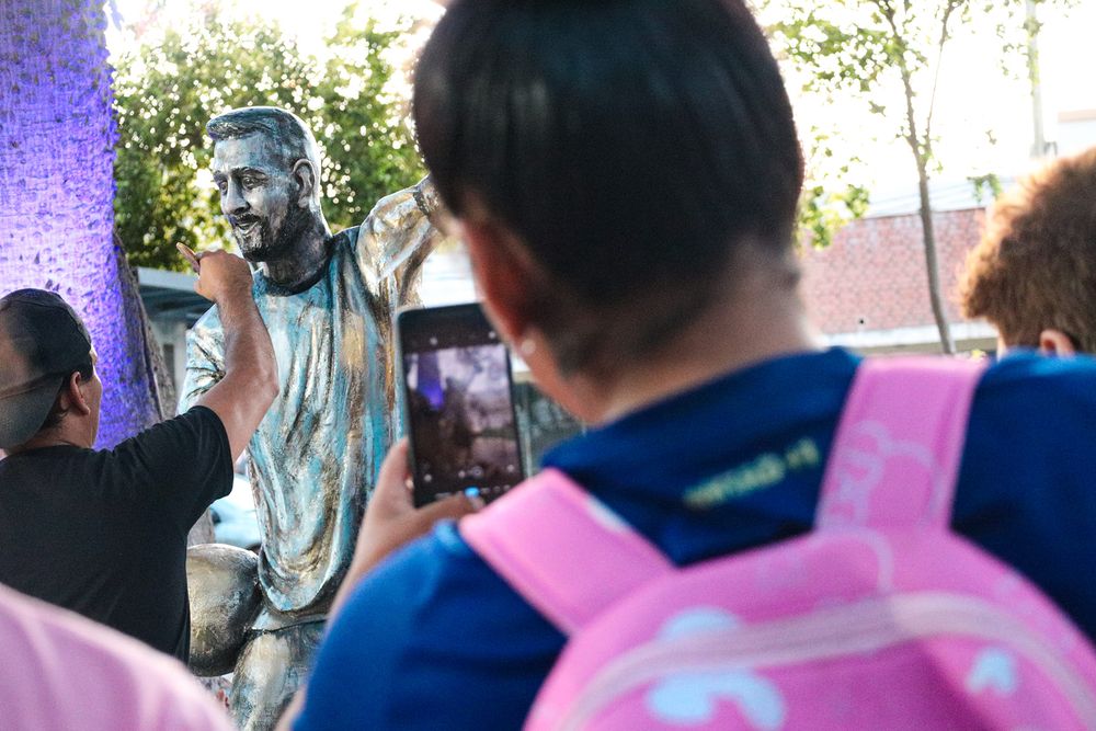 messi estatua andalgalá marzo 2023 1.jpg