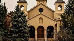 Detuvieron a dos monjes acusados de abuso sexual