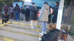 Continúa la toma de la escuela de San Pedro por reclamos edilicios y falta de personal Continúa la toma de la escuela de San Pedro por reclamos edilicios y falta de personal