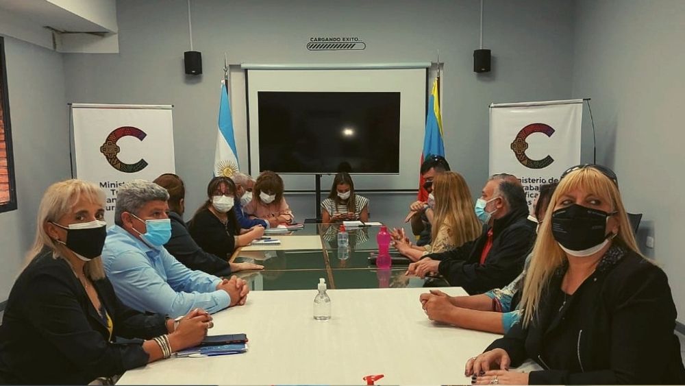 Sin acuerdo. El Gobierno analizará la contrapropuesta de los gremios, pero recién volverán a reunirse el 18.