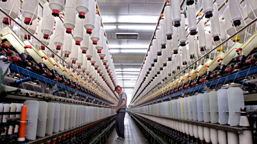 la industria textil, en un piso historico: se perdieron 20 mil empleos durante la era milei