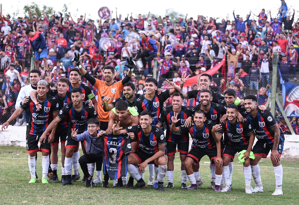 San Lorenzo de Alem golpeó en los momentos justos y se quedó con el clásico.