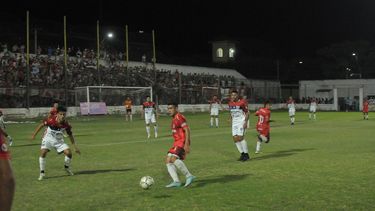 san lorenzo y villa cubas van por el torneo clausura