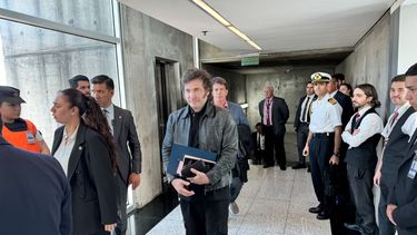 Milei partió a Suiza para participar en el foro de Davos