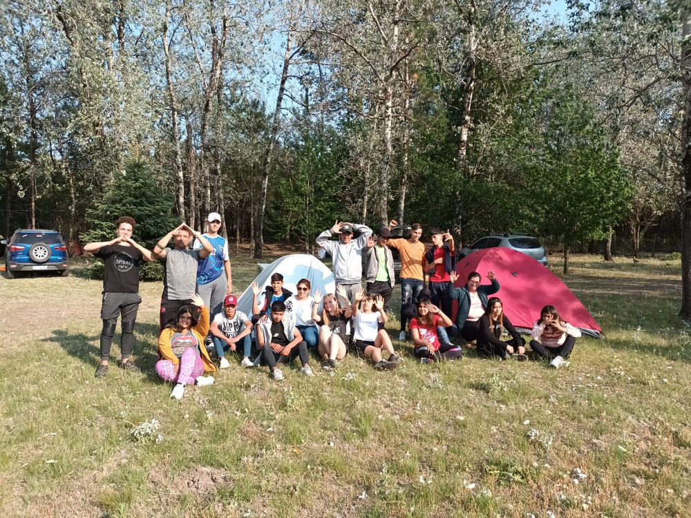 Estudiantes de escuelas secundarias rurales participaron de un campamento en Guayamba1.jpeg