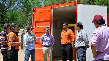 proteccion civil recibio de la empresa mara un contenedor equipado para emergencias