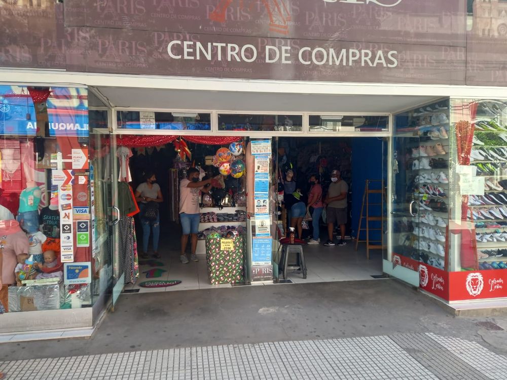 Enojo. Comerciantes afectados por los cortes de energía.&nbsp;