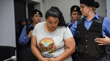 rechazan la oposicion de cintia bazan y confirman que ira a juicio por encubrimiento en una causa de abuso sexual
