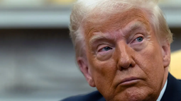 Donald Trump redobló sus amenazas contra Irán: advirtió que podría borrarlo de la faz de la Tierra