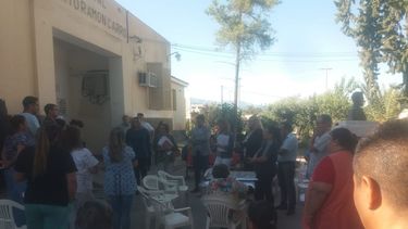 se realizo ?abrazo solidario? en poman
